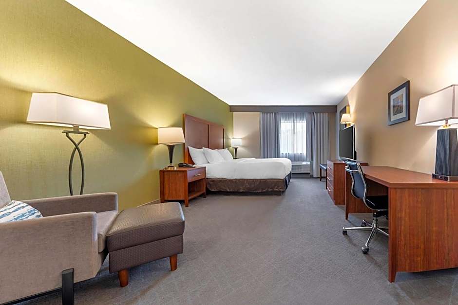 Comfort Inn & Suites LaVale - Cumberland