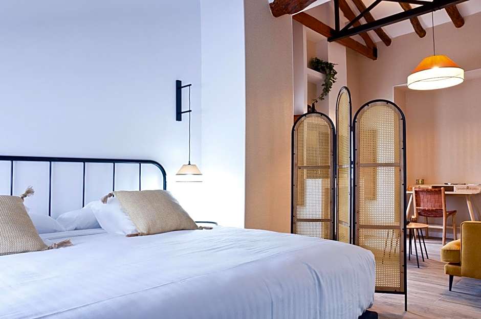 Cases Noves - Boutique Accommodation - Adults Only