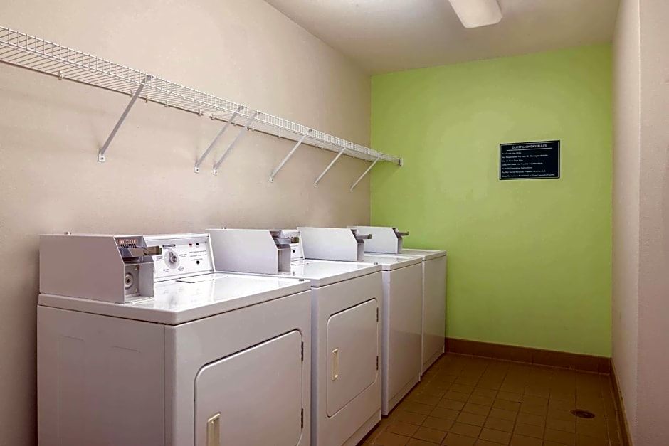 La Quinta by Wyndham Savannah Airport - Pooler