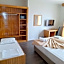 My Solmaz Hotel