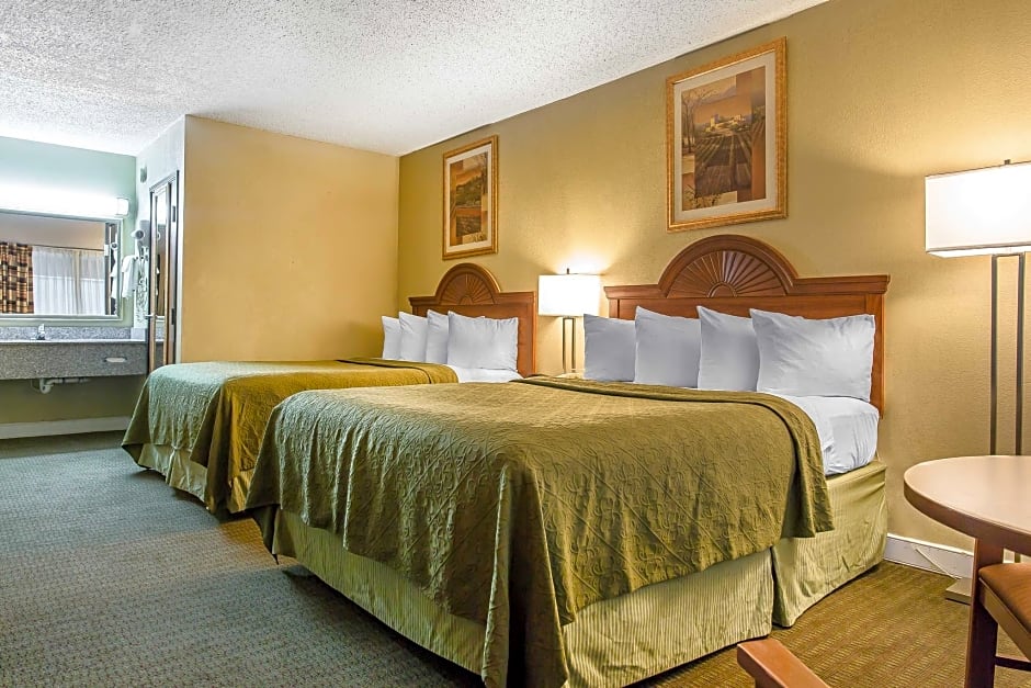 Rodeway Inn Lawton