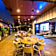 Nightcap at Kawana Waters Hotel