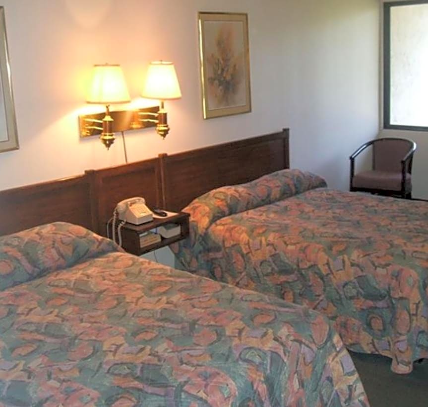 Red Carpet Inn Fanta Suites Hotel