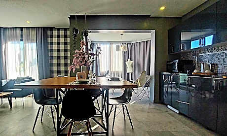 Executive Premium Suite