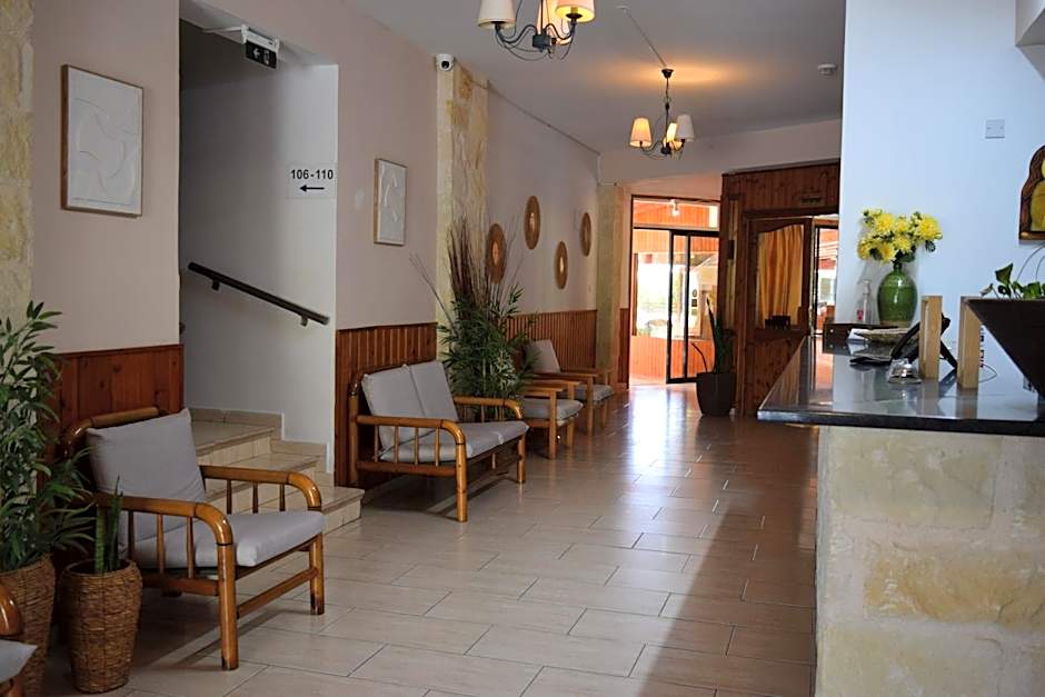 Anna Hotel Apartments