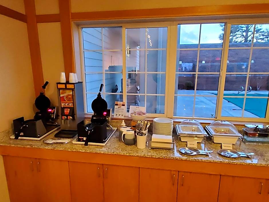 Country Inn & Suites by Radisson, Bend, OR