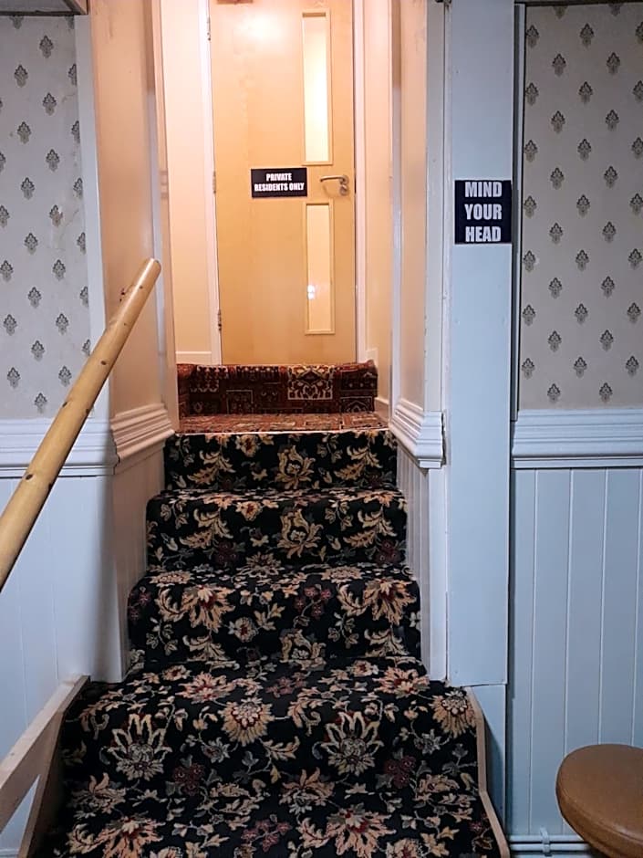 Kings Arms Guest House Ebbw Vale