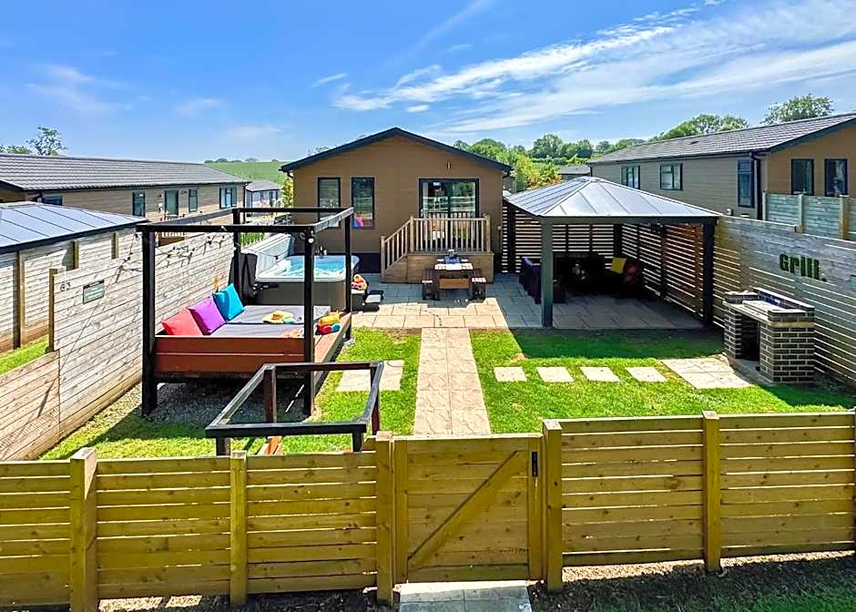 Raywell Hall Country Lodges