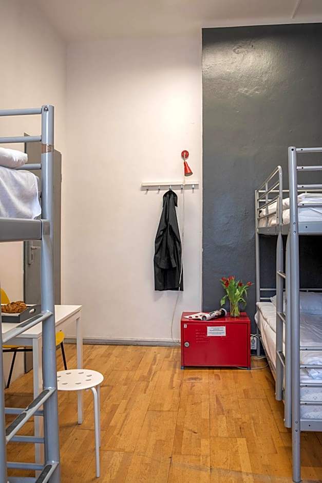 New World St Hostel