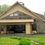 Econo Lodge Inn & Suites Colonie Center Mall