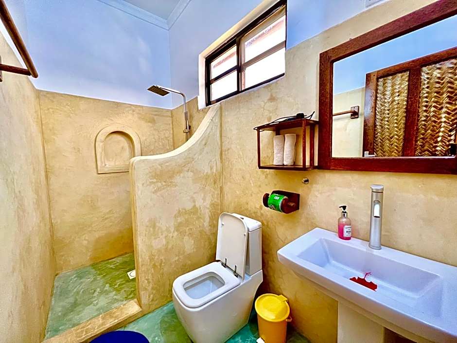 Chikachika Beach B&B