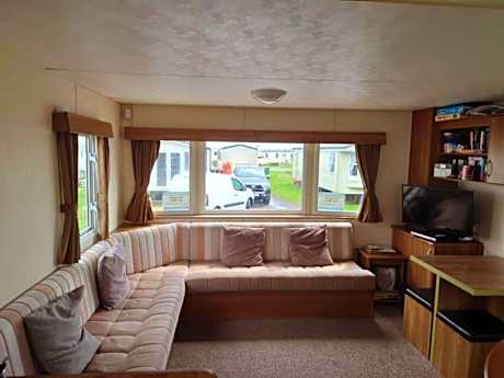 LBL18 - 3B - Parkdean Resorts - Camber Sands