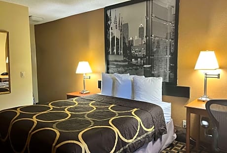 1 Queen Bed Non-Smoking