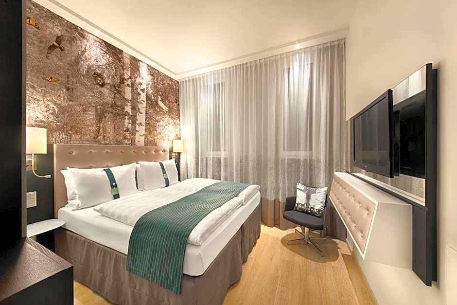 Holiday Inn Berlin-Alexanderplatz, an IHG Hotel