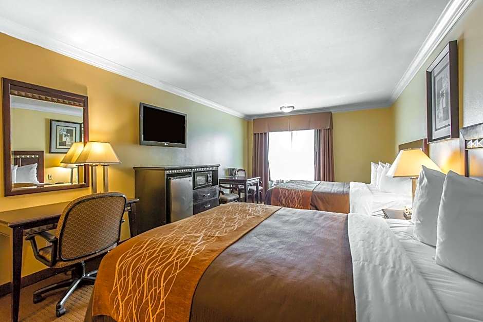 Quality Inn & Suites Bell Gardens-Los Angeles