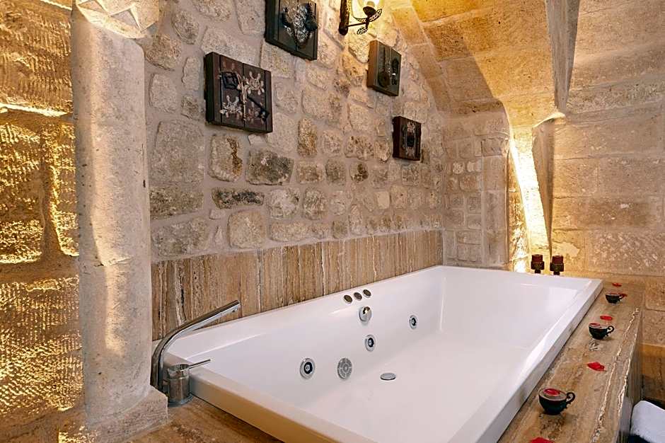 Elysion Cave Suites