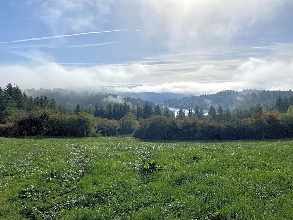 gite lac de vouglans