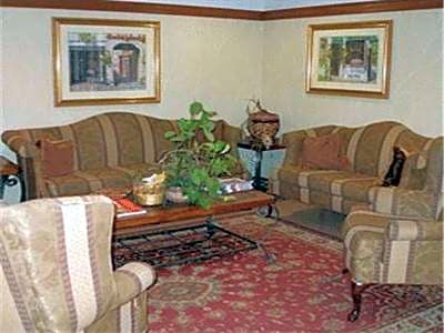 Scottish Inn & Suites-Allentown
