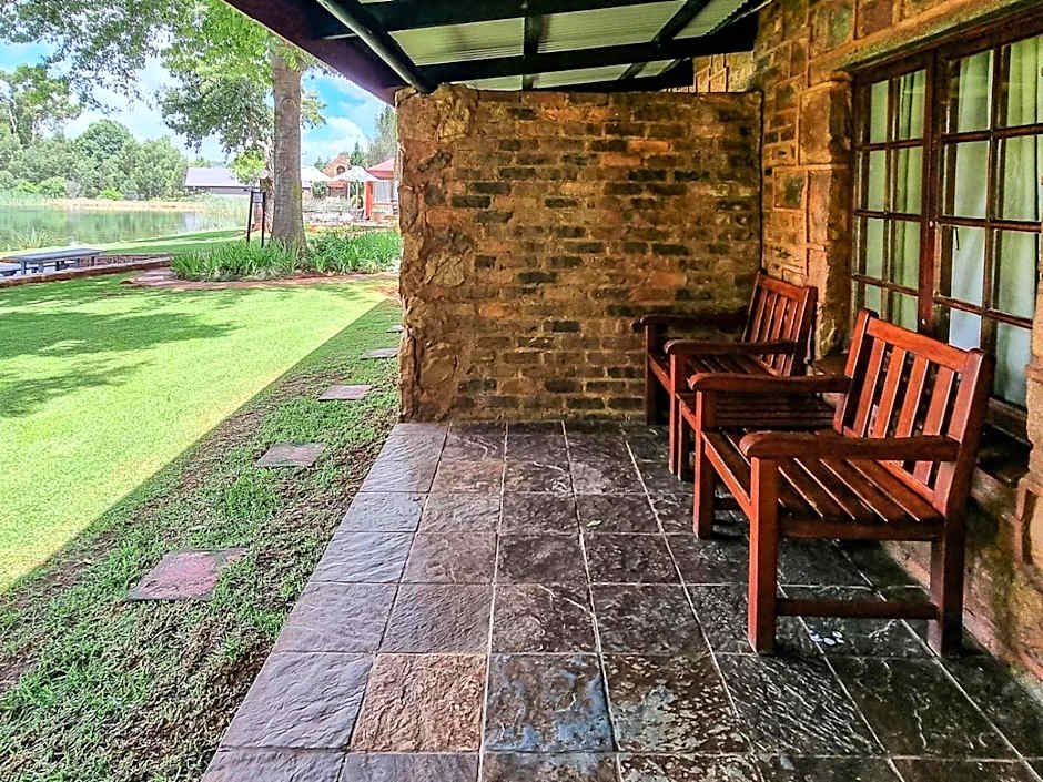 Critchley Hackle Lodge