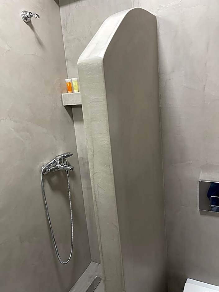 Niriides Hotel Apartments