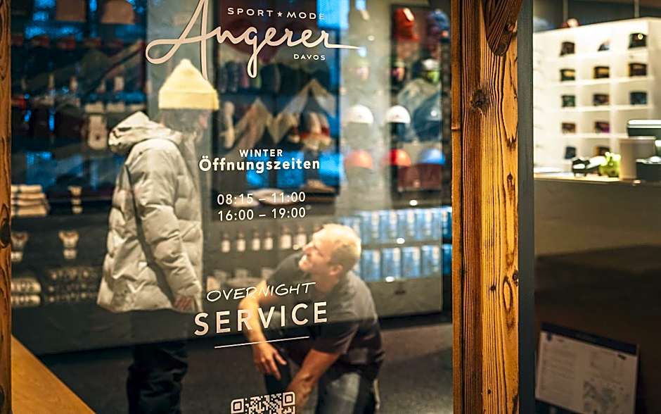 Mountain Plaza Hotel