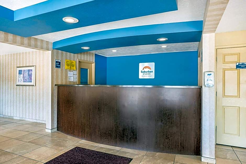 Suburban Studios Branson On The Strip