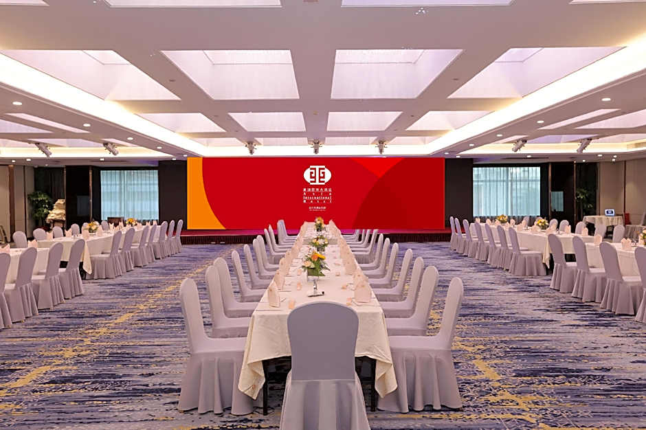 Asia International Hotel