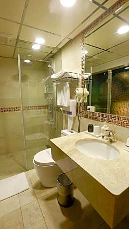 Economy Quadruple Room