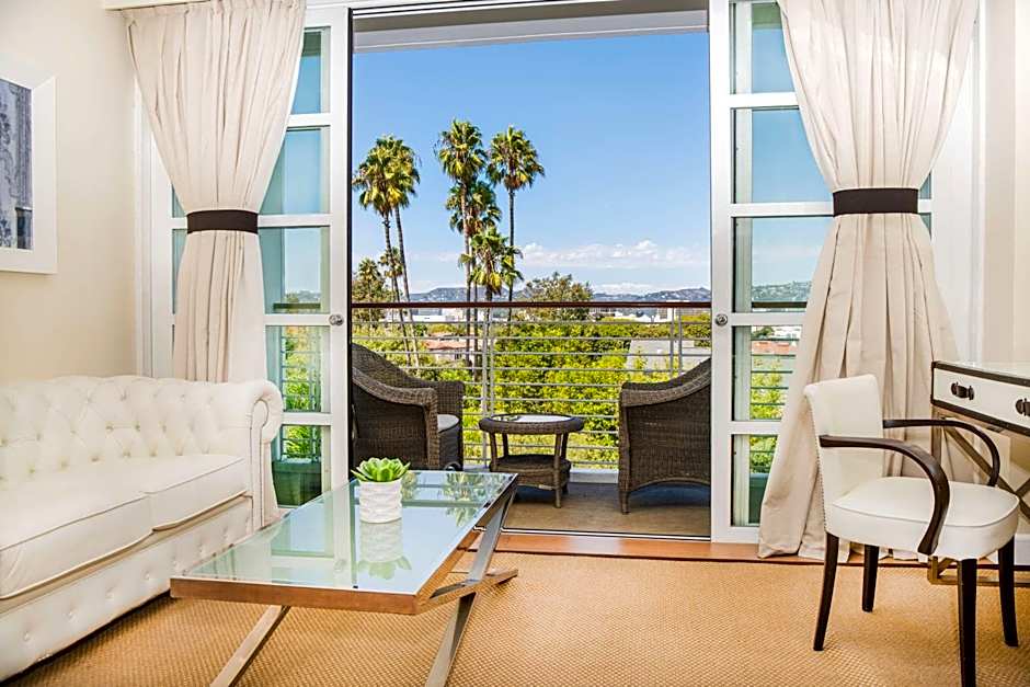 Cameo Beverly Hills