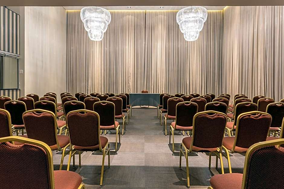 Faial Prime Suites
