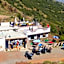 Tizintest LA HAUTE VUE 2100M - Hôtel Restaurant