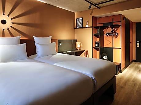 Tribe Comfort with Two Single Beds