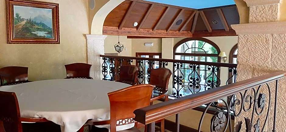 APARTAMENTOS TURÍSTICOS Y SUITES