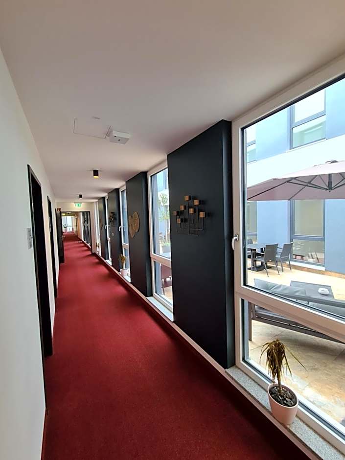 Hotel Starton am Ingolstadt Village