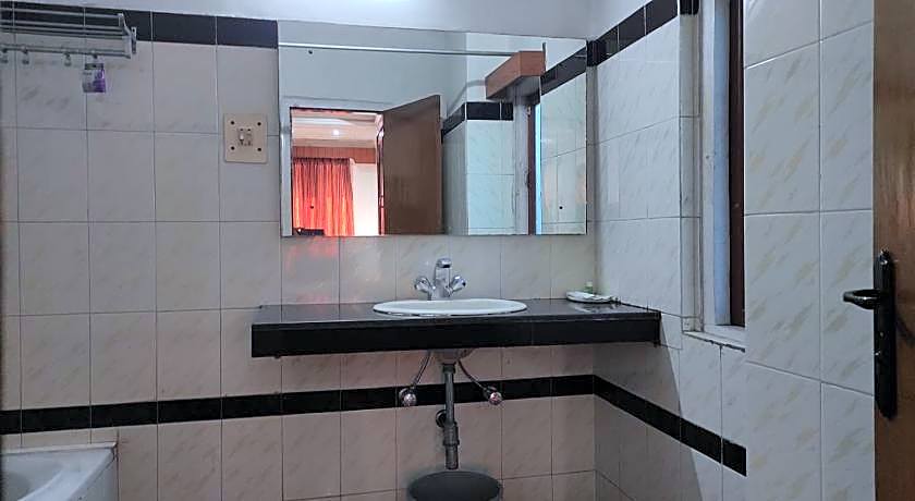 Hotel Ambarish Grand Residency