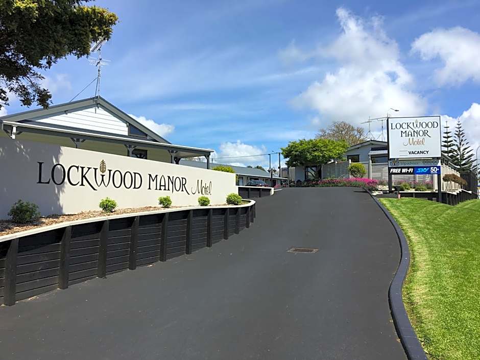 Photo 1 of 18 of Lockwood Manor Motel