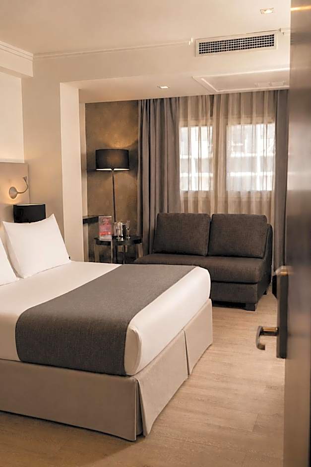 Hotel Sommelier Agustinas