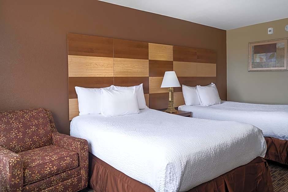 AmericInn by Wyndham Cedar Rapids North