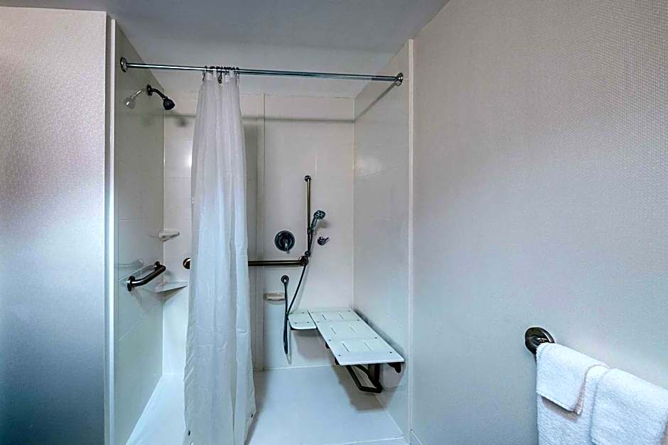 Hampton Inn By Hilton Gainesville