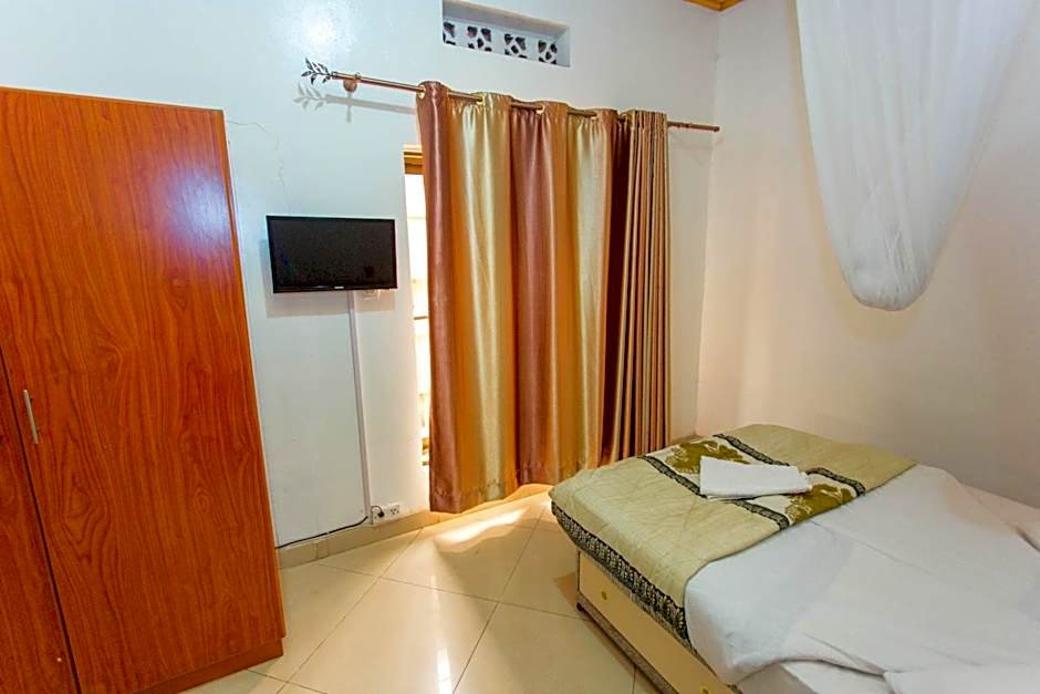 Iris Guest House