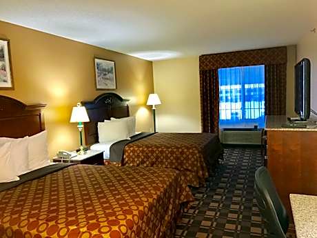 Queen Room with Two Queen Beds - Main Building