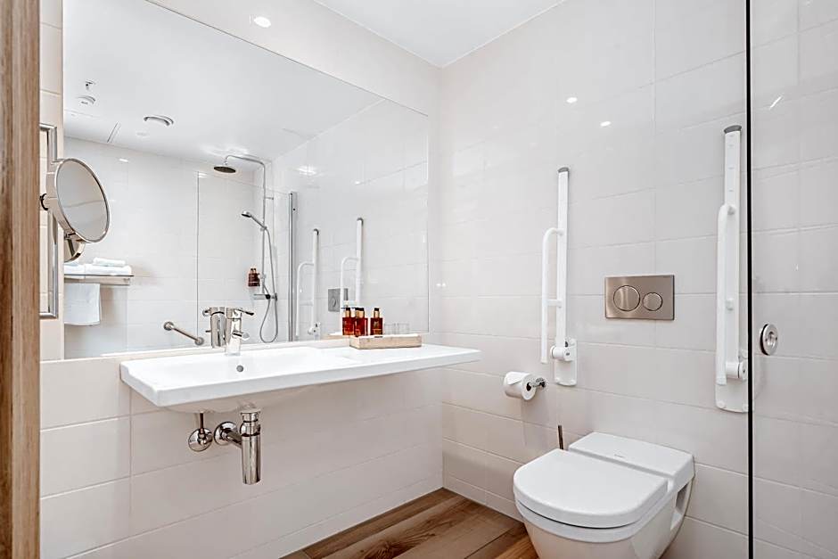 Wood Hotel by Frich's