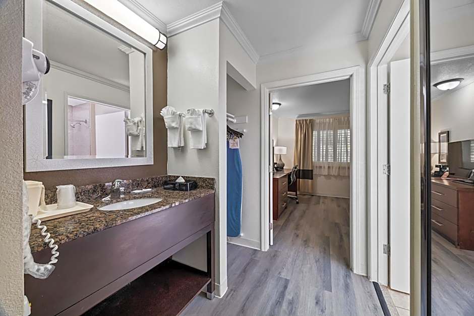 Comfort Inn Santa Cruz North