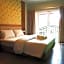 Phuket Ecozy Hotel