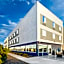 Holiday Inn Express And Suites George Quincy South