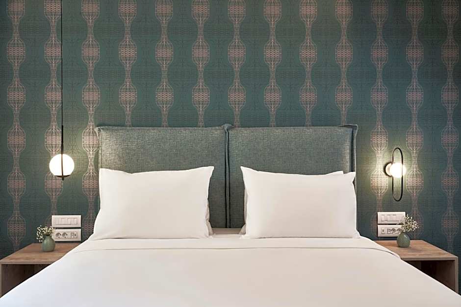 NLH MONASTIRAKI - Neighborhood Lifestyle Hotels