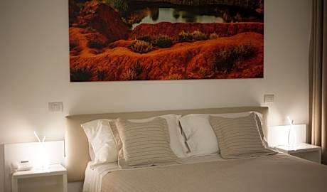 Double Room with Patio and Partial Sea View