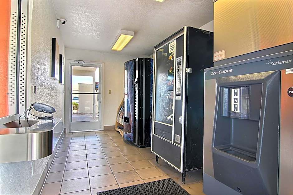 Motel 6-Albuquerque, NM - Midtown