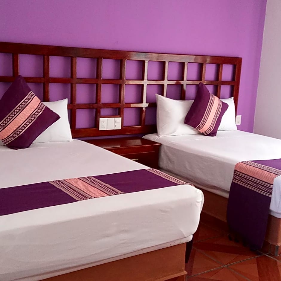 Hotel D Abril
