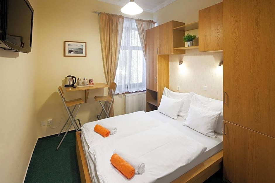 Pytloun Self Check-in Hotel Liberec